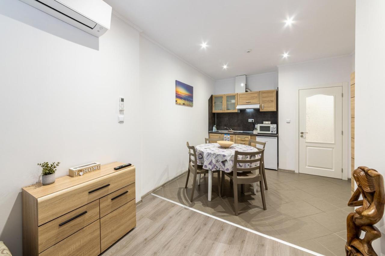 E-Home Apartments 瓦爾納 外观 照片